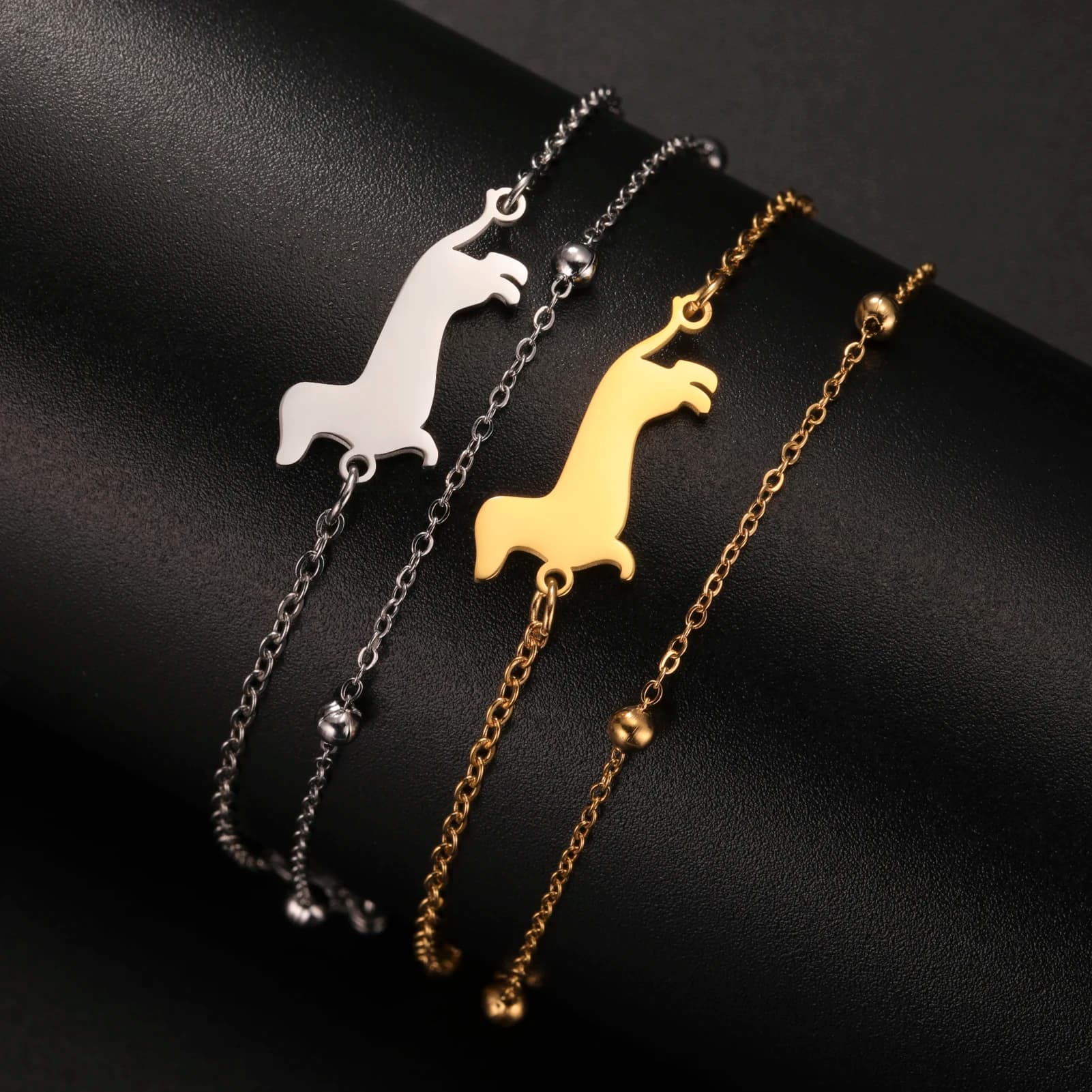 Bracelet en acier inoxydable pour chien teckel mignon, bijoux et cadeaux commémoratifs pour la saint-valentin pour femmes, vente en gros