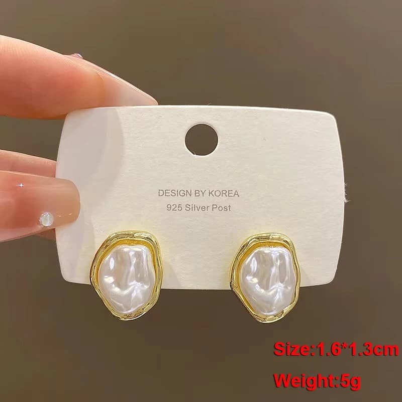 Boucles d'oreilles pendantes pour femme, blanc pur, fleur épanouie, acrylique, émail, papillon, imitation perle, cœur, élégantes, Brinc — 7/10