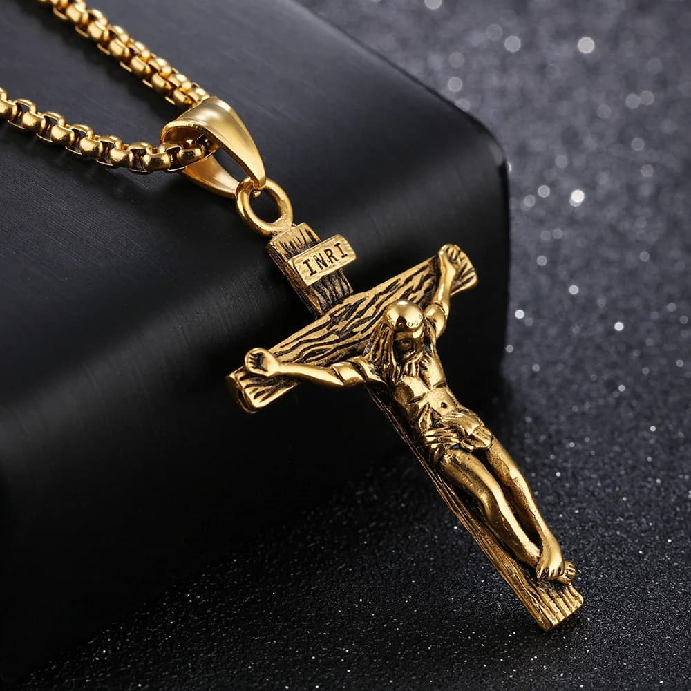 Collier croix premium pour femmes plaqué or 18 carats, chaîne tendance avec pendentif croix en or pour filles, collier crucifix pour femmes et filles — 4/10