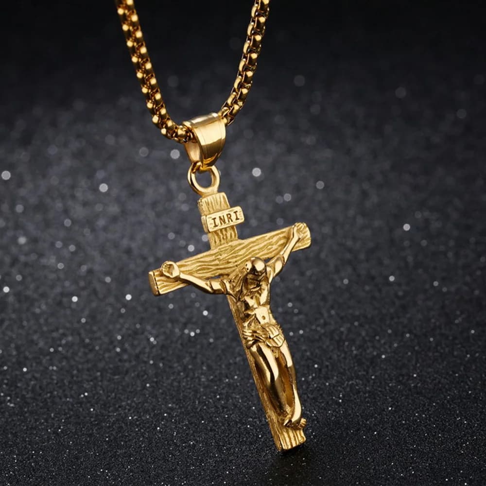 Collier croix premium pour femmes plaqué or 18 carats, chaîne tendance avec pendentif croix en or pour filles, collier crucifix pour femmes et filles — 5/10